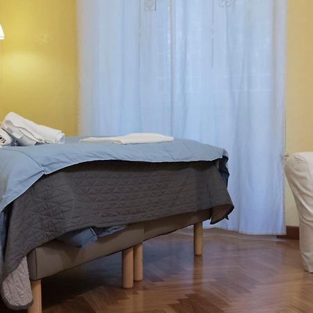 Bed and Breakfast La Breccia A Porta Pia Roma Exterior foto
